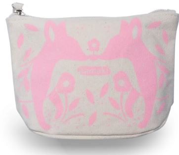 Empty Pink Fox trousse